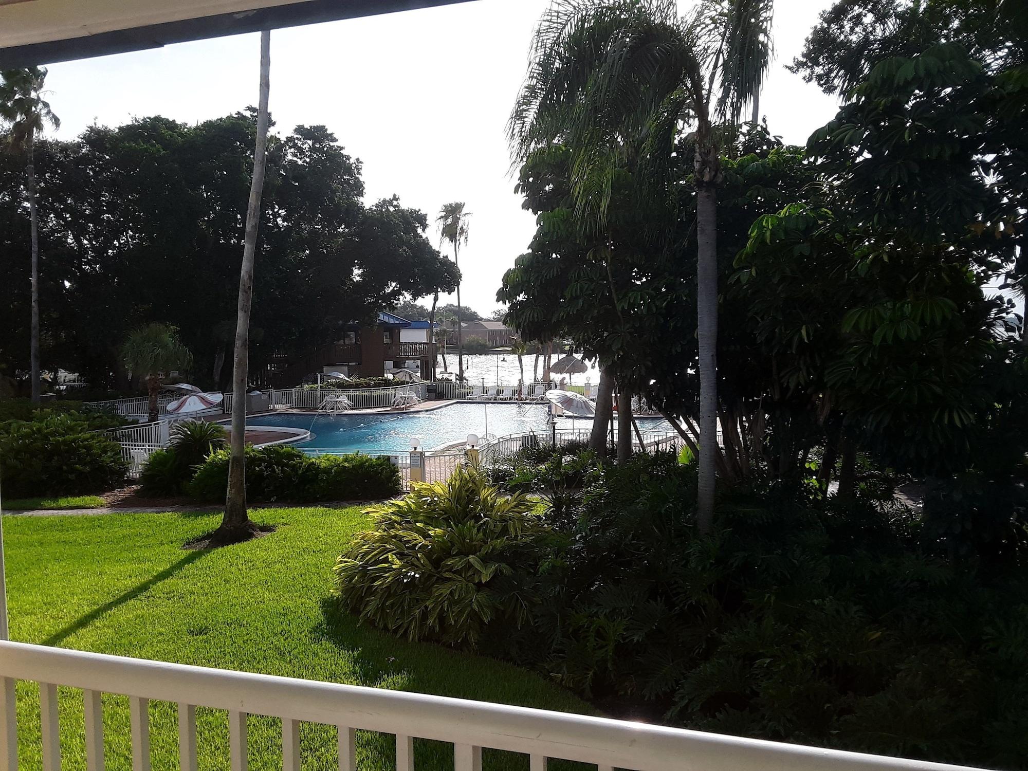 Magnuson Hotel Marina Cove St. Petersburg Bagian luar foto
